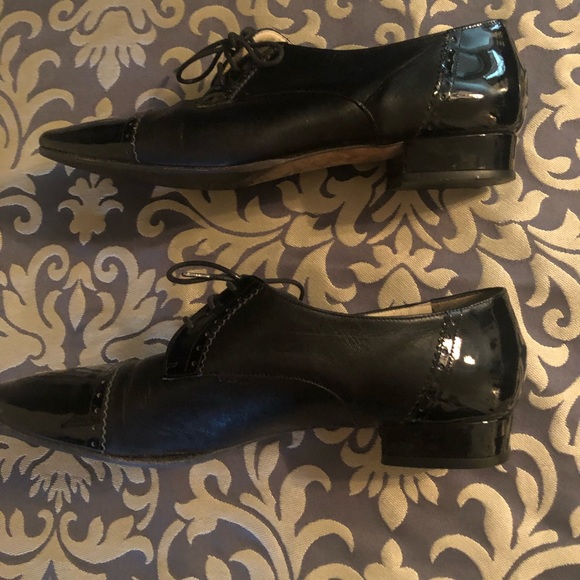 Black lace up Bally Shoes - Picture 3 of 4